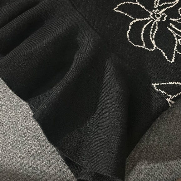 Brand new Neiman Marcus dress with tags! Size XL. Send offers please!! - Picture 9 of 11